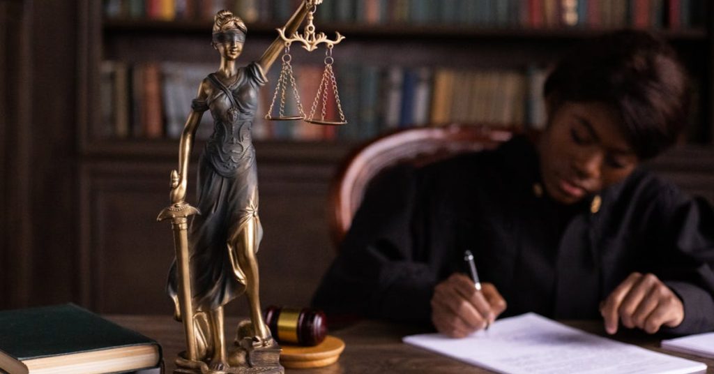 breach of family court order | Dandenong Family Lawyers